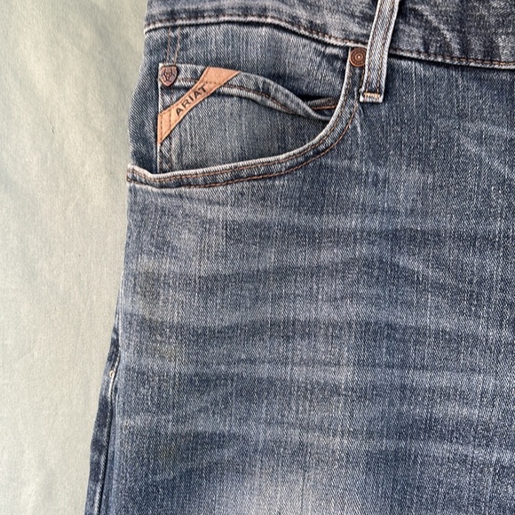 EUC Ariat M4 Low Rise Boot Cut Men’s Blue Jeans Size 36/32 - Picture 3 of 10